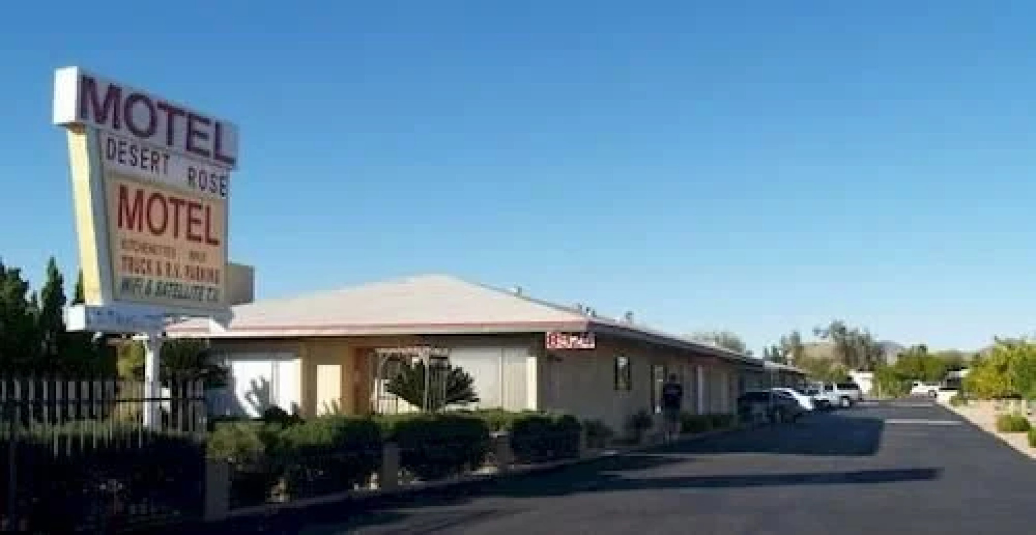Desert Rose Motel