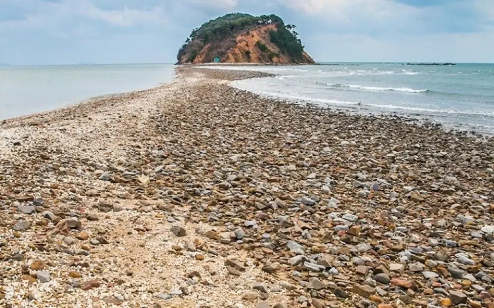 Taean Lunasol Pension