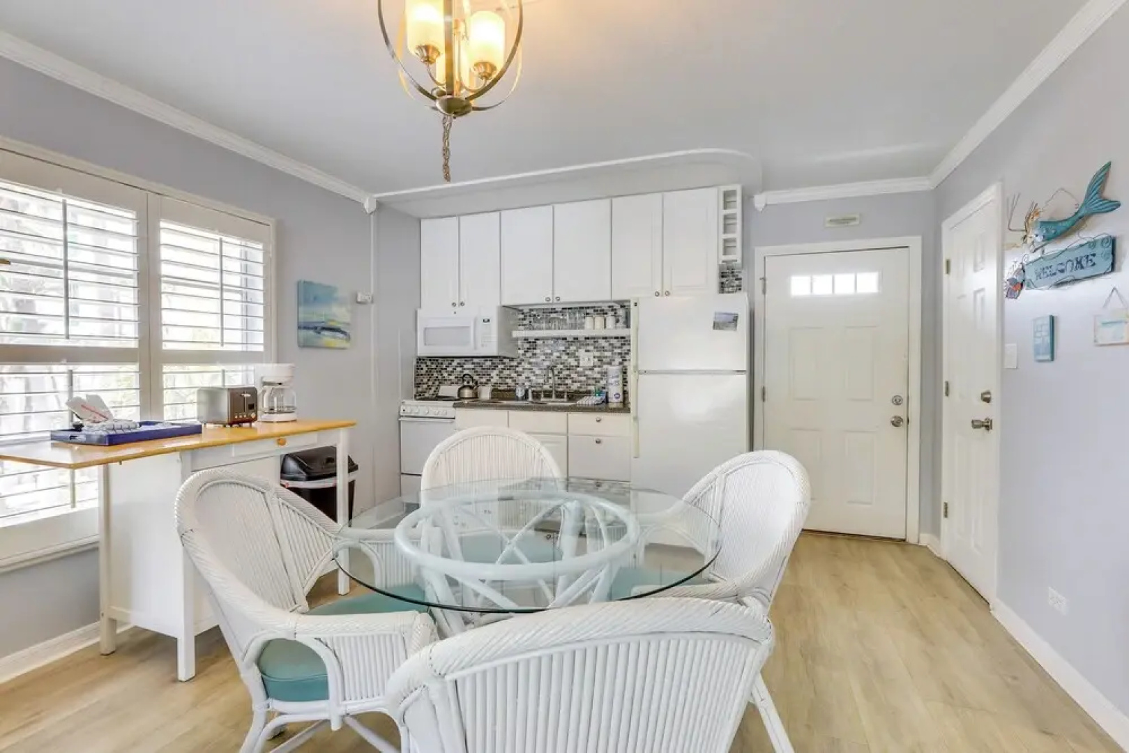 Beach & Pool Access: Gulf Coast Villa w/ Balcony