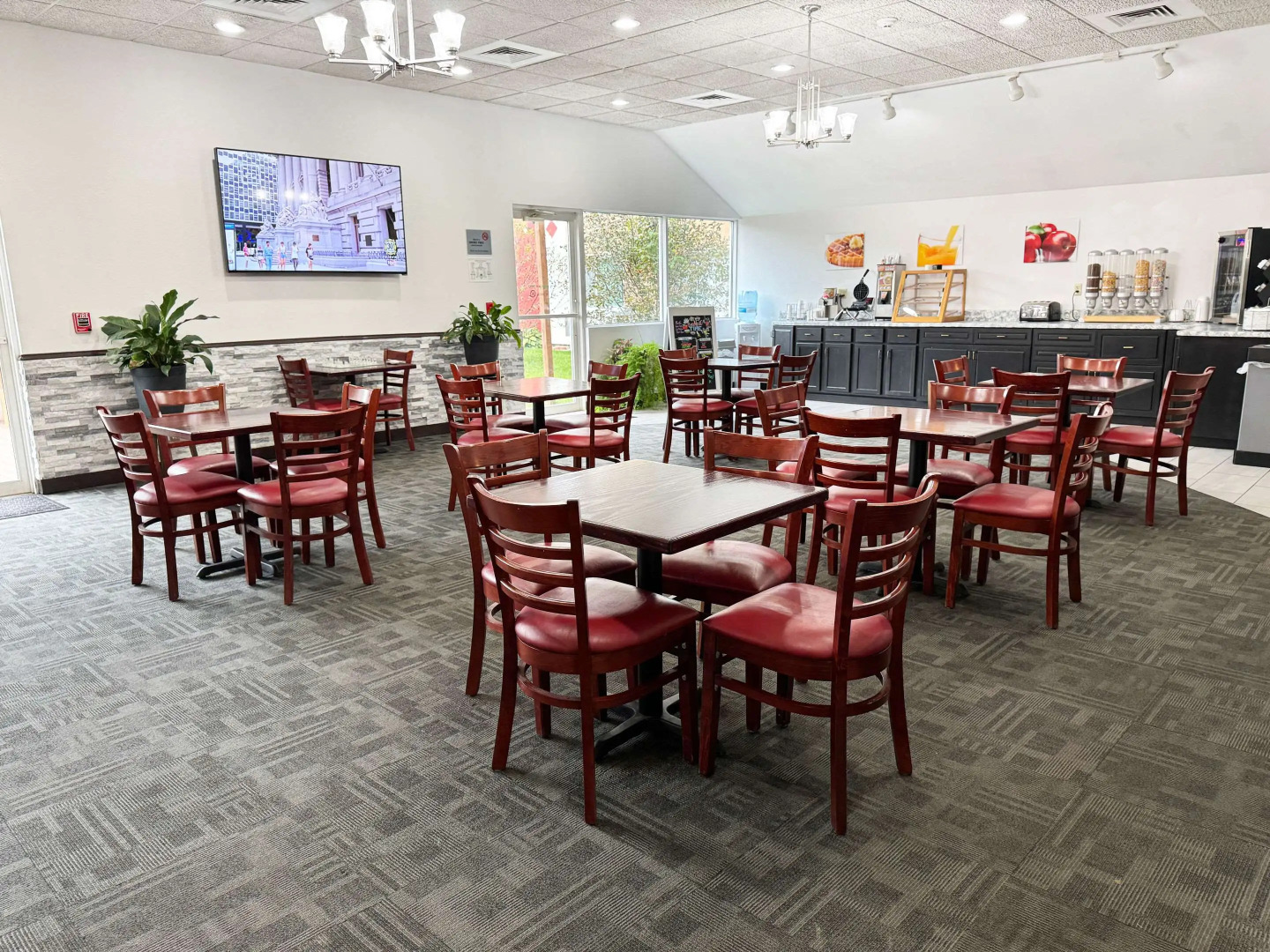 Econo Lodge Wausau - Rothschild