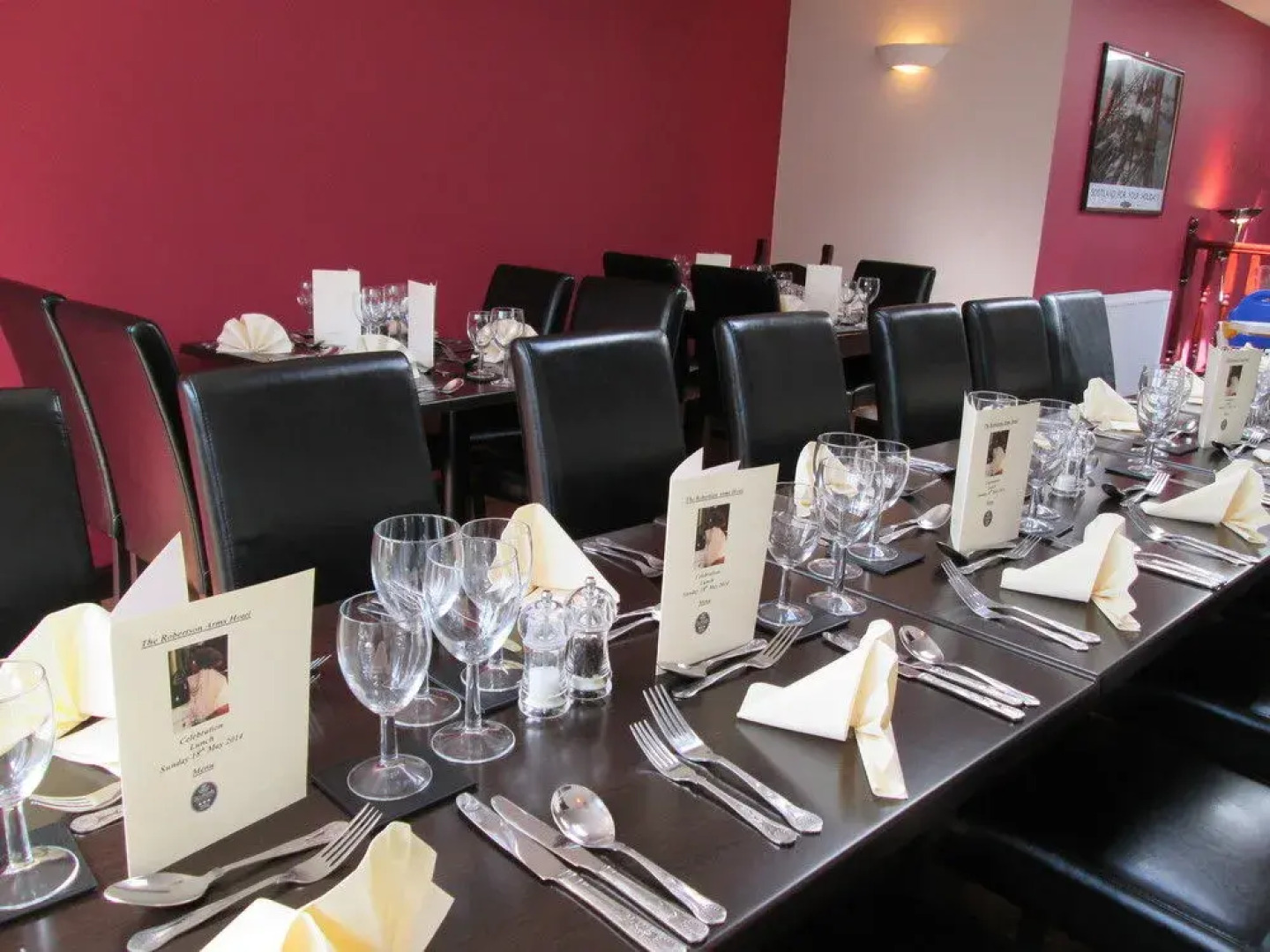 The Robertson Arms Hotel