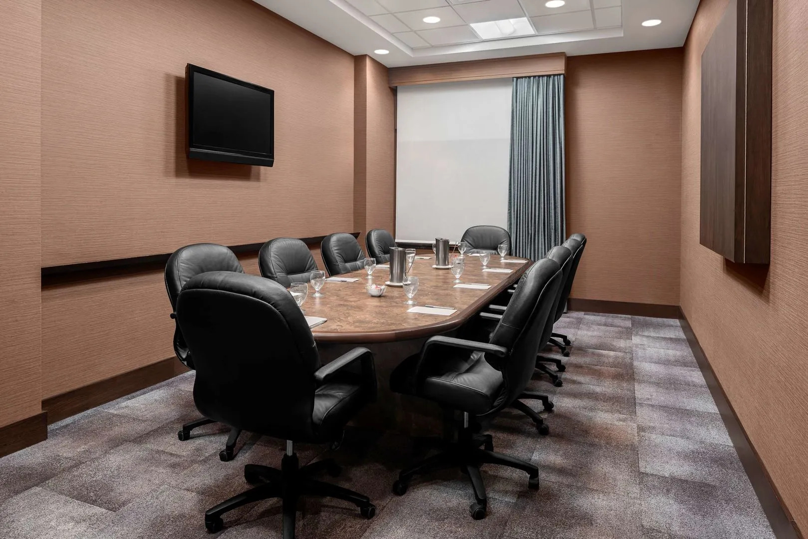 Hilton Garden Inn Minneapolis Downtown