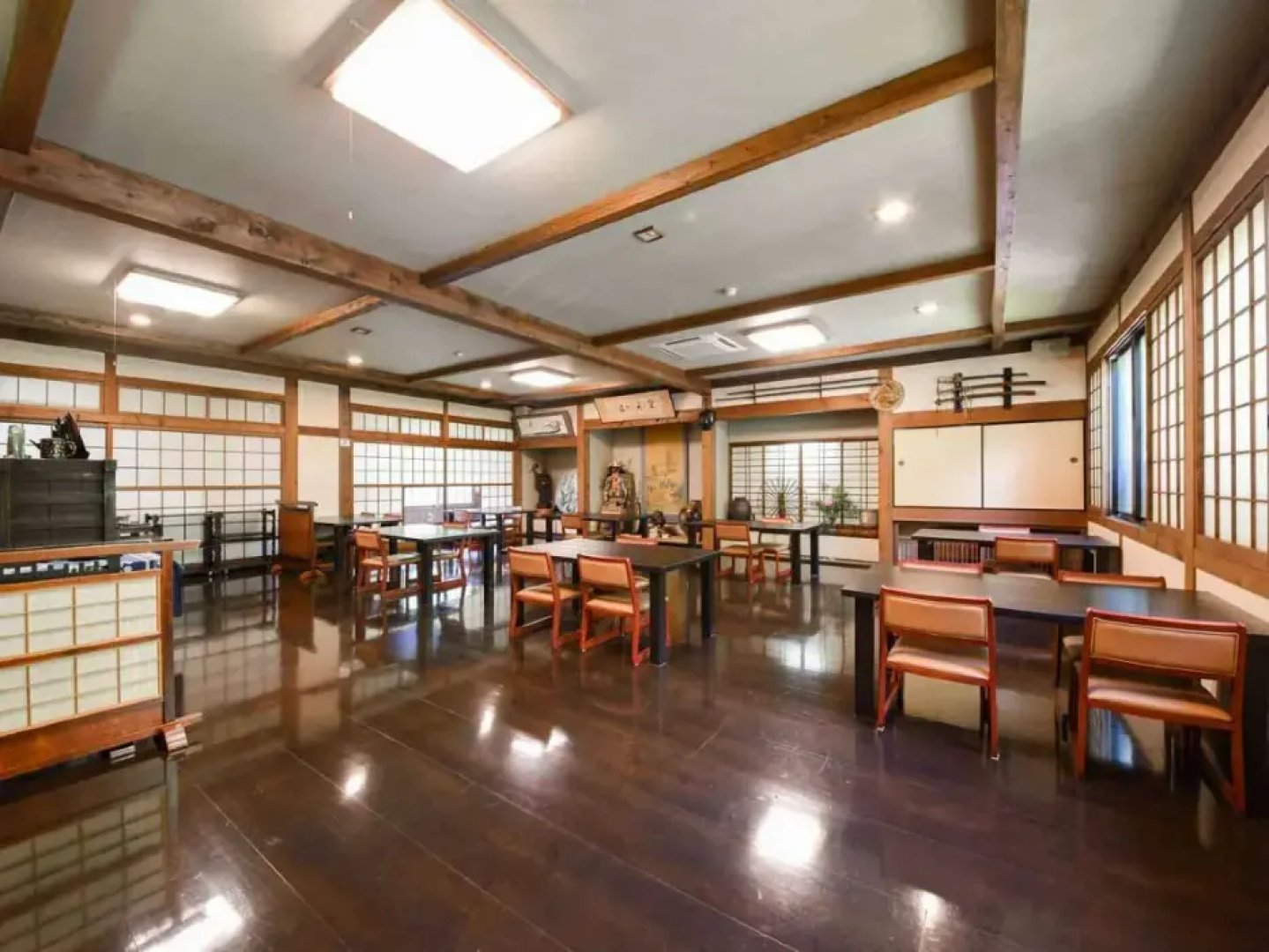 Shirataki Hotel