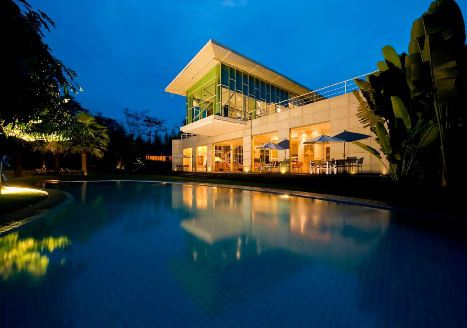K Gallery Hotel