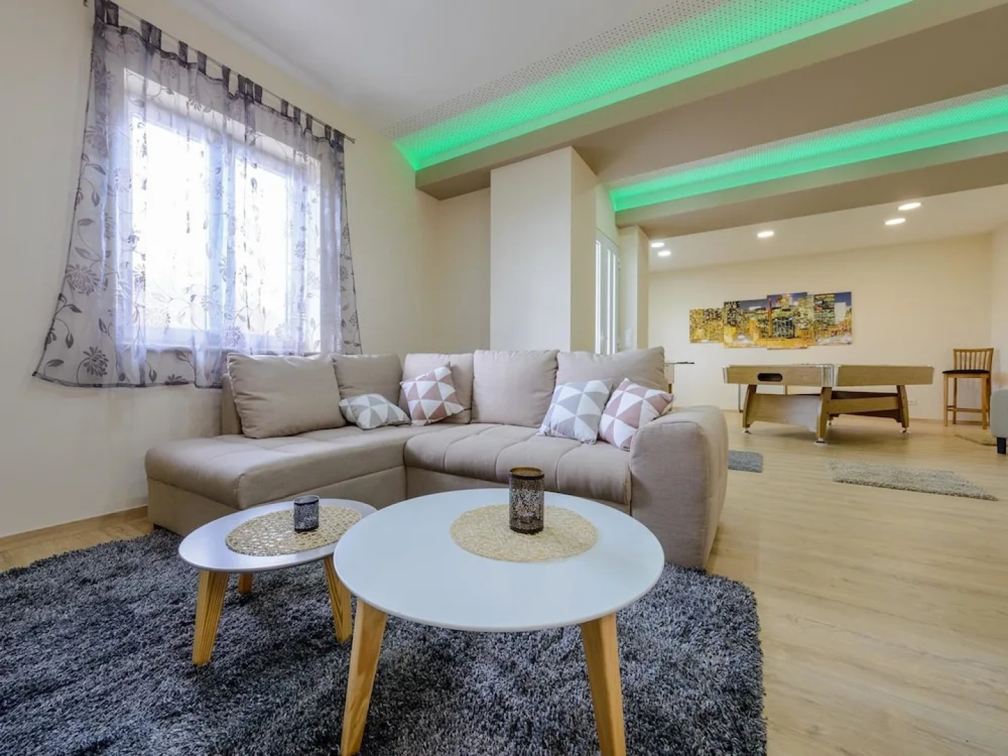 Villa Pave / Six Bedrooms H1