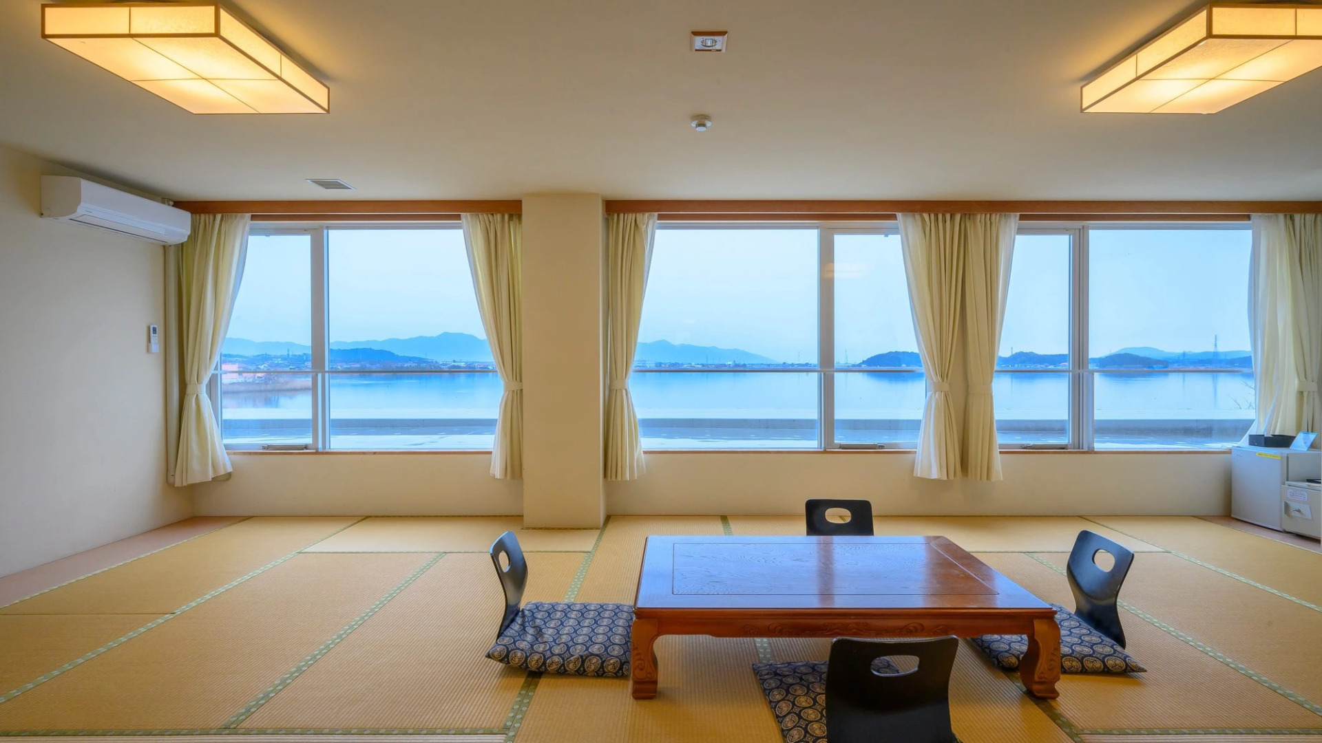 Lakeside Hot Spring Hotel Kunibiki