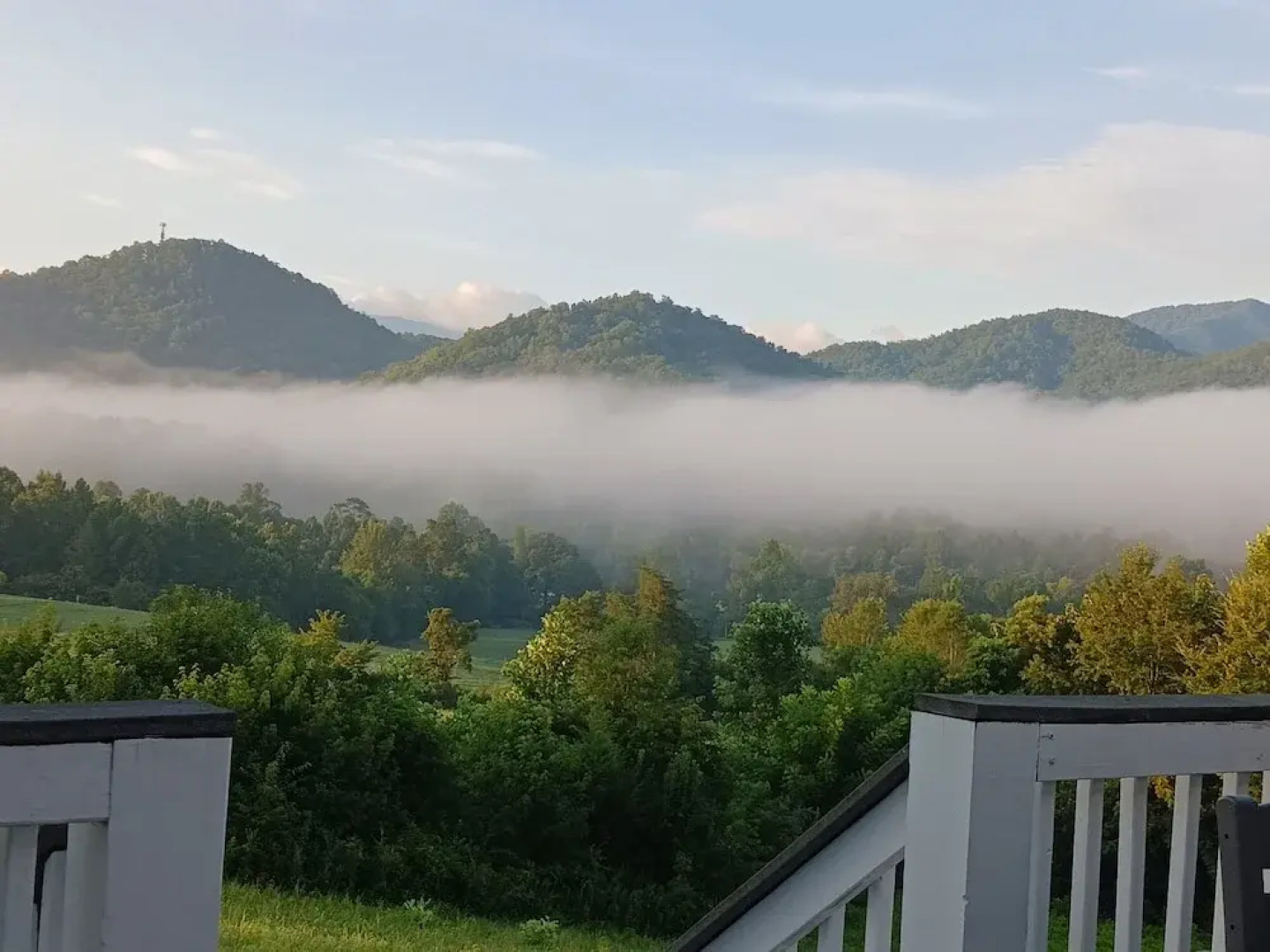 Peace Of Paradise 2 Bedroom Home by RedAwning