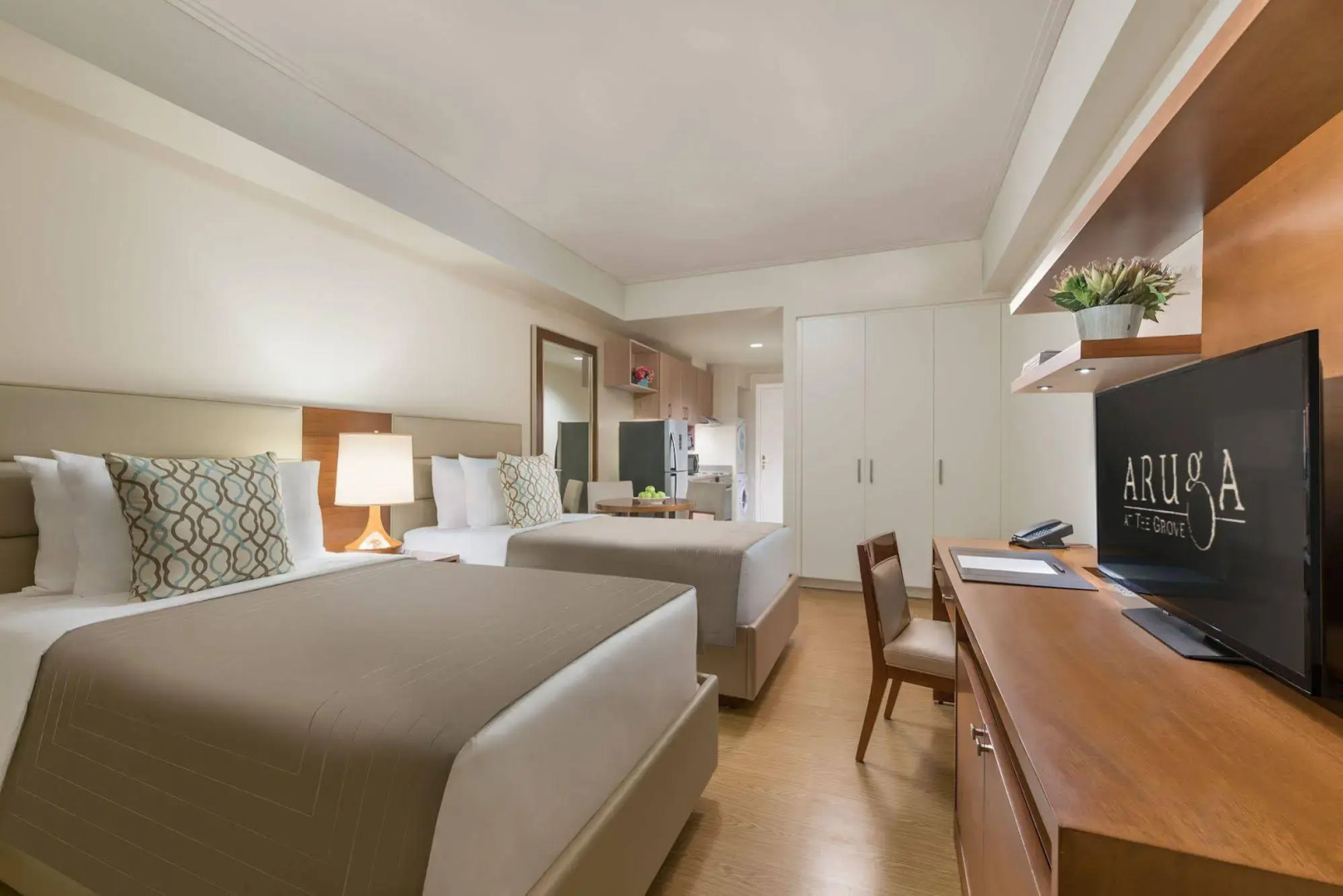 树林阿鲁加酒店(Aruga at The Grove)