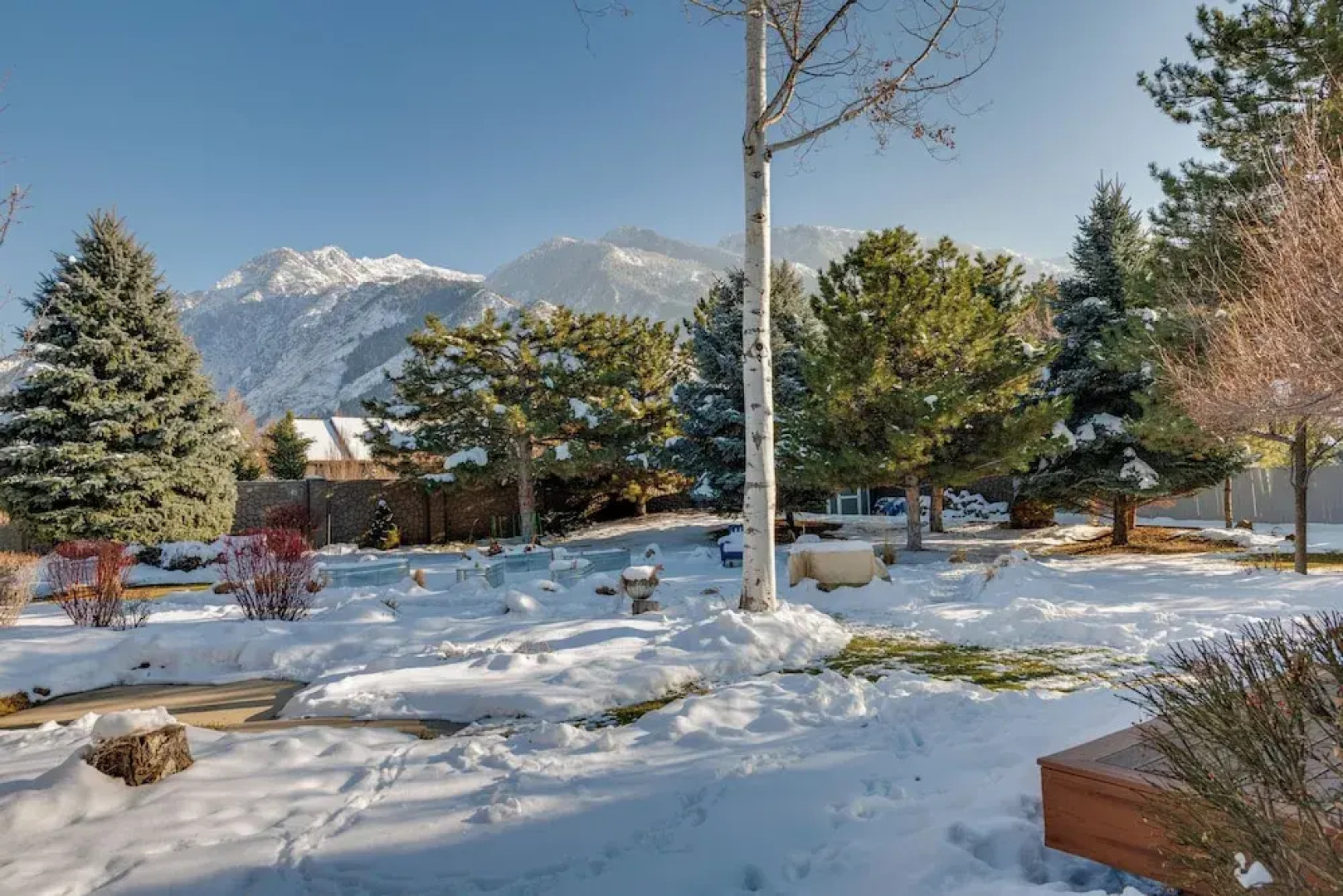 Updated Home w/ Mtn Views: 8 Mi to Snowbird Resort
