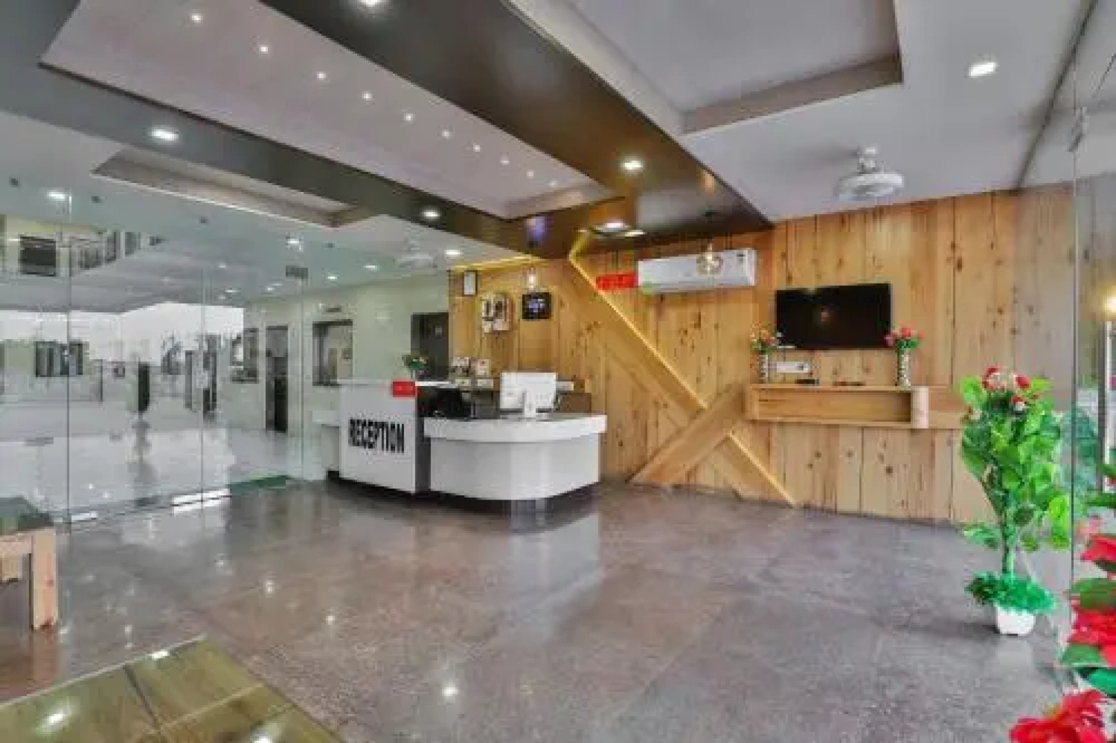 OYO 26621 Hotel Tulsi Residency