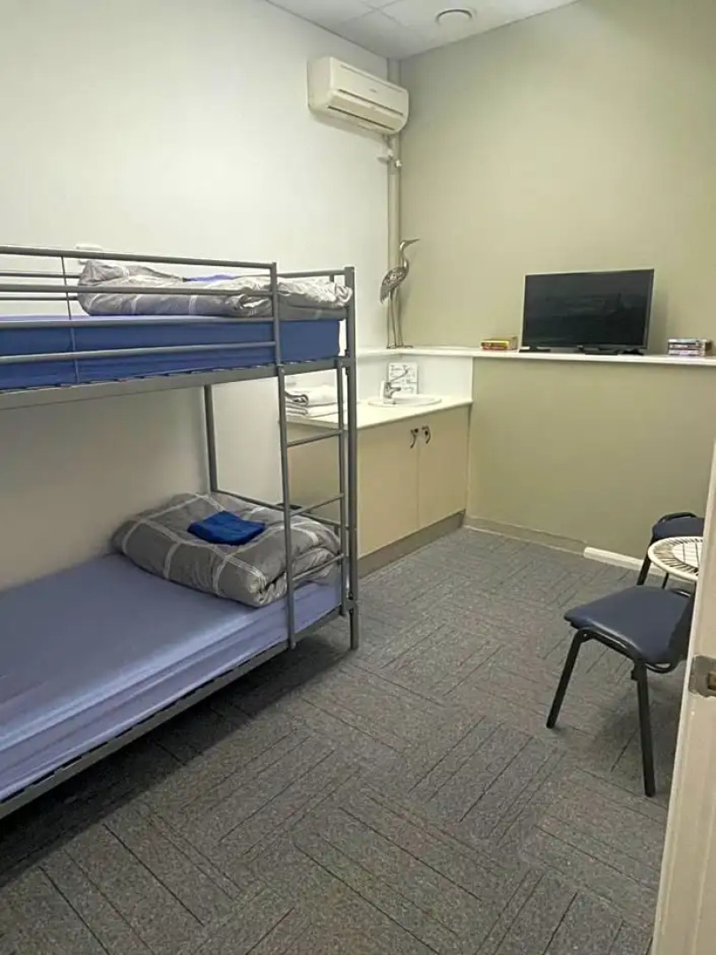 Budget Motel Rooms, 1Short St Morisset