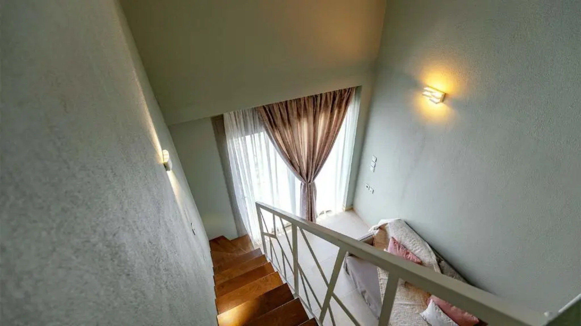 Estelle Family Luxury Apartments & Suites