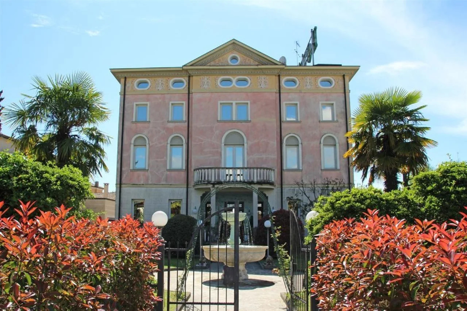 Villa Leon D'Oro