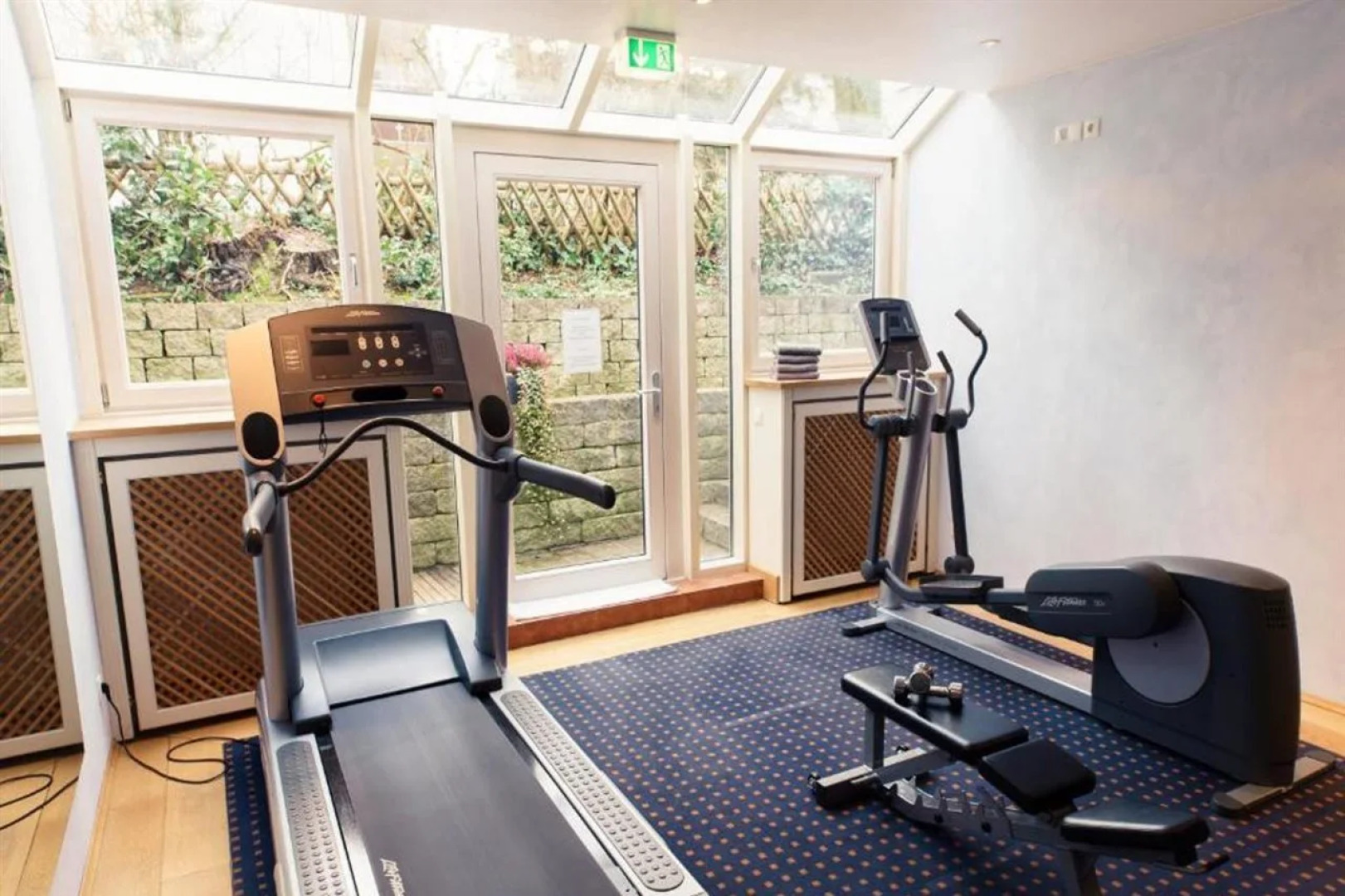 &REPEAT Köln Airport