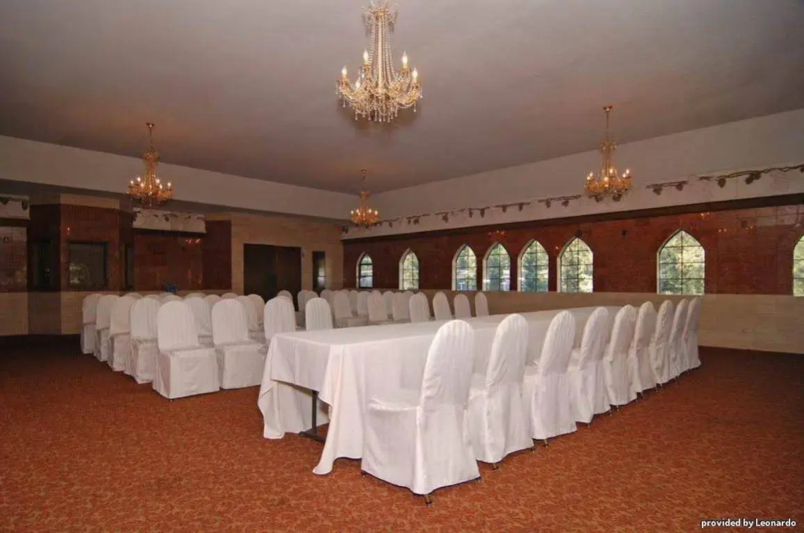 Chateau Big Bear Boutique Hotel, BW Signature Collection