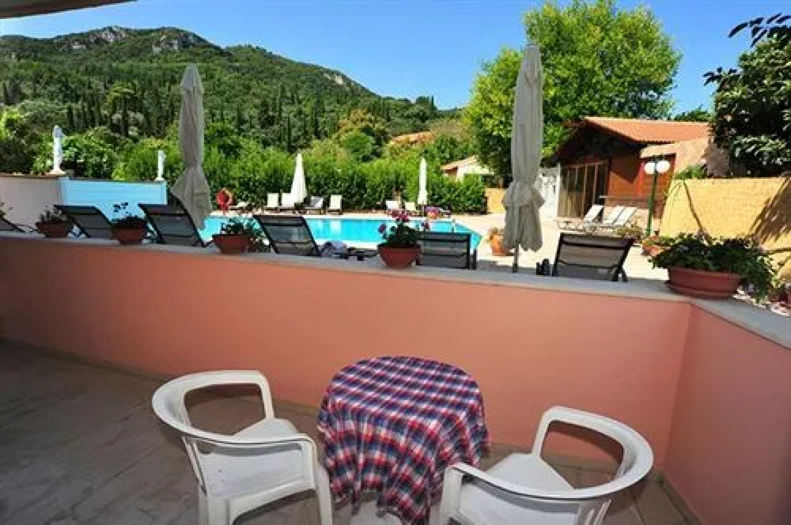 Apartments Corfu Sun Pool Side