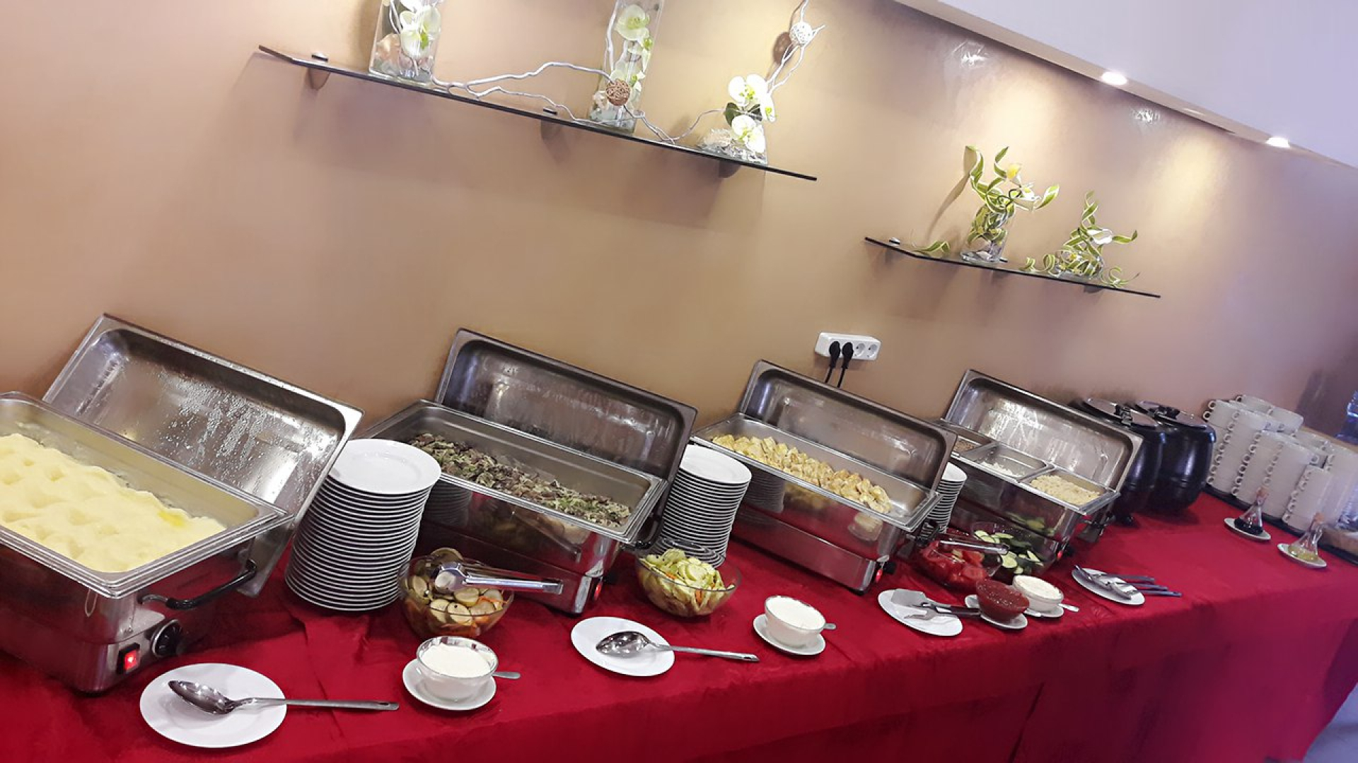 Корона(Евпатория)