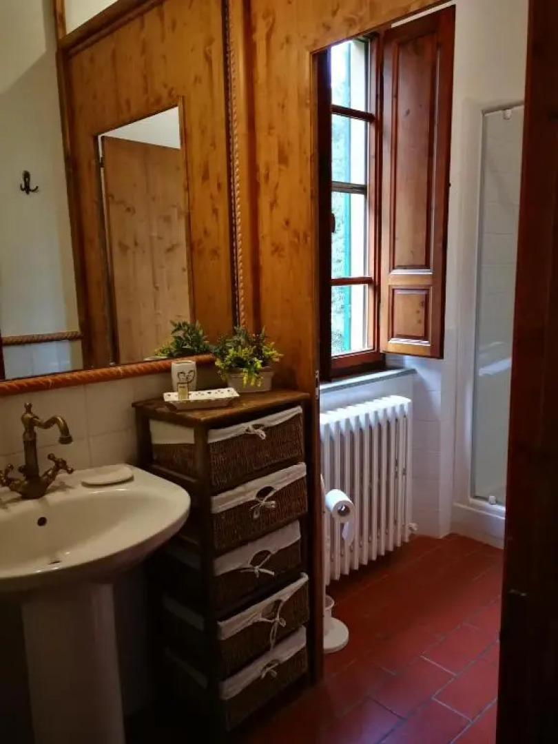 Stunning Country House overlooking Tuscany hills