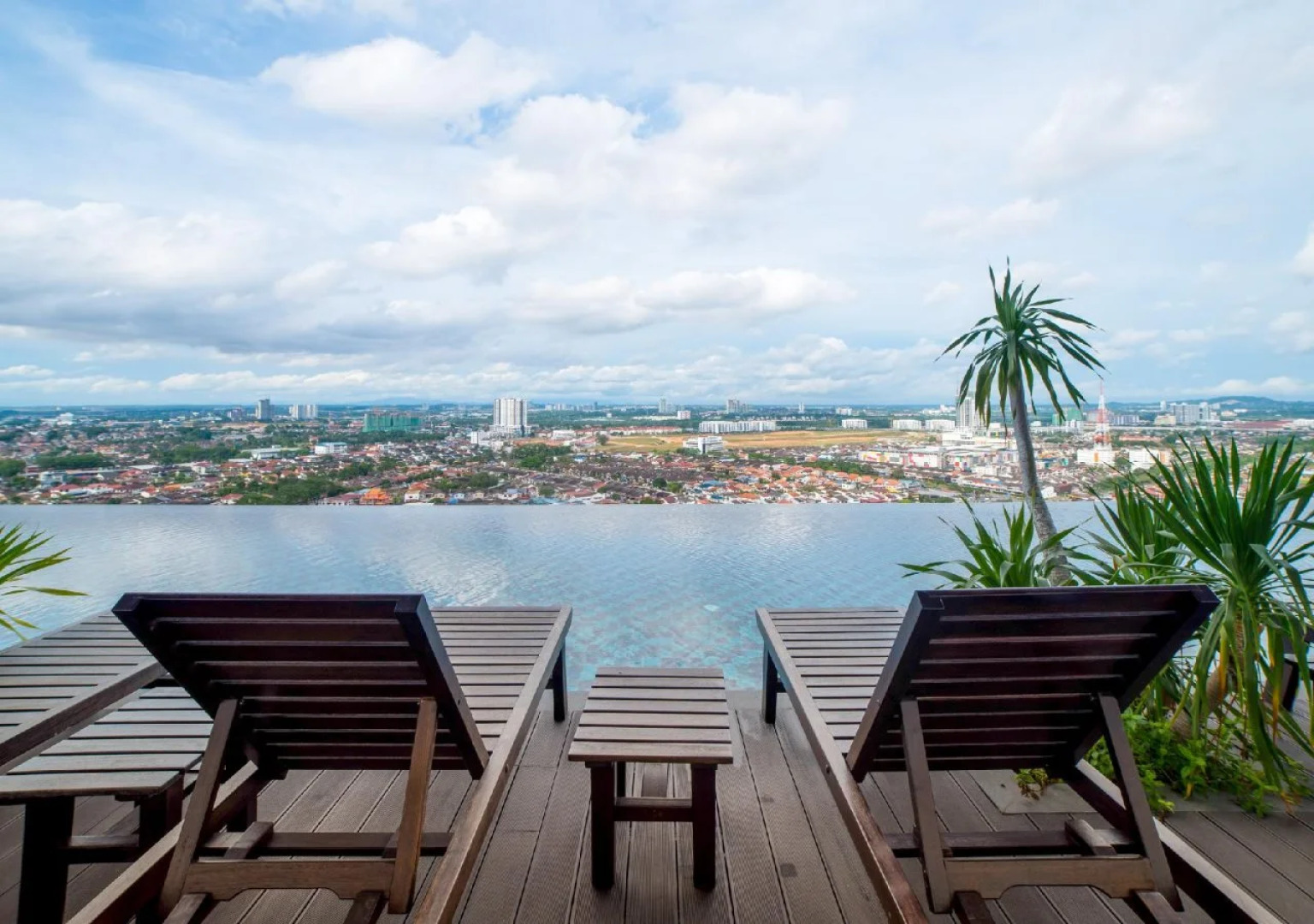 Holiday Villa Johor Bahru City Centre