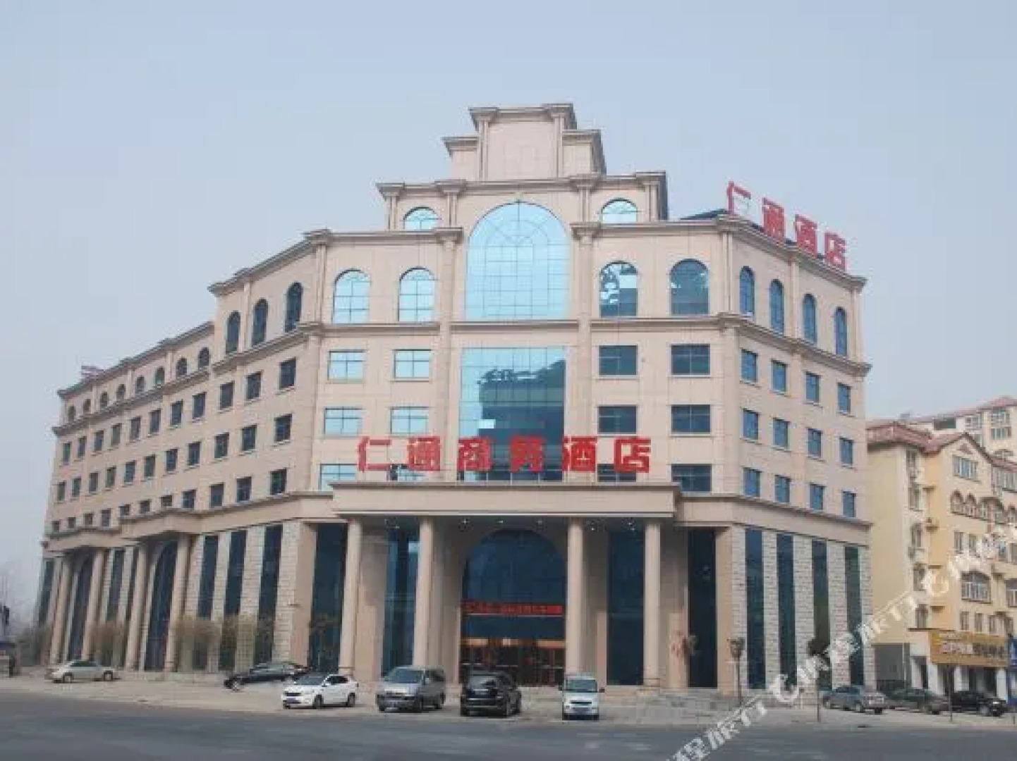 Hexie Rentong Business Hotel