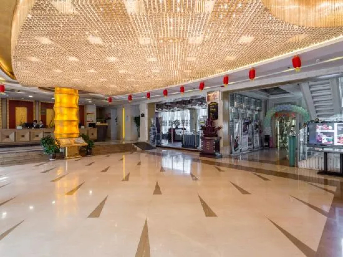 Houma Huaqiang Hotel