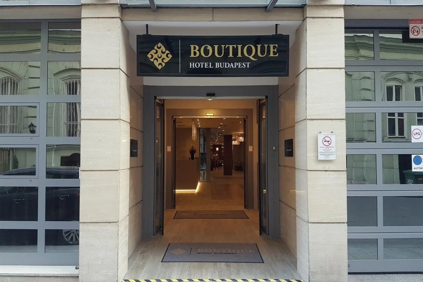 Charm Hotel Budapest  (formerly Boutique Hotel Budapest)
