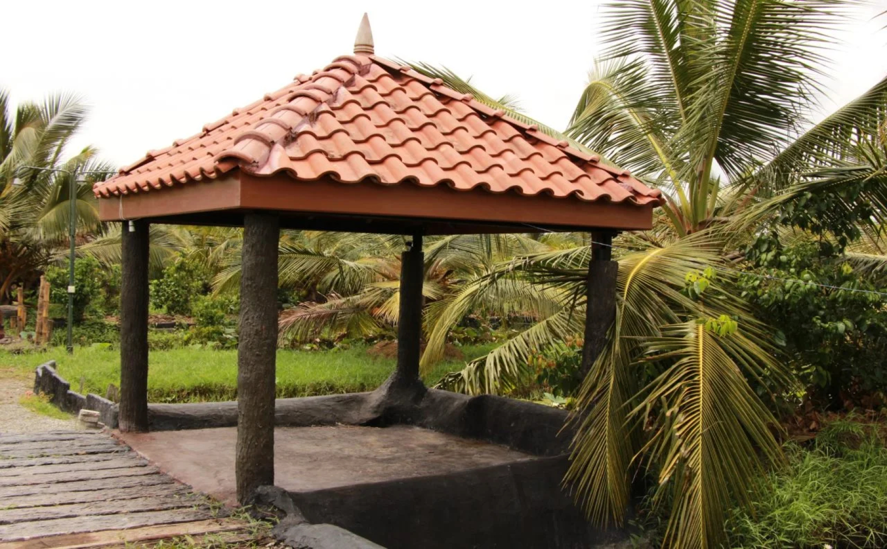 Wasana Golden Entrance Resort & Restaurant