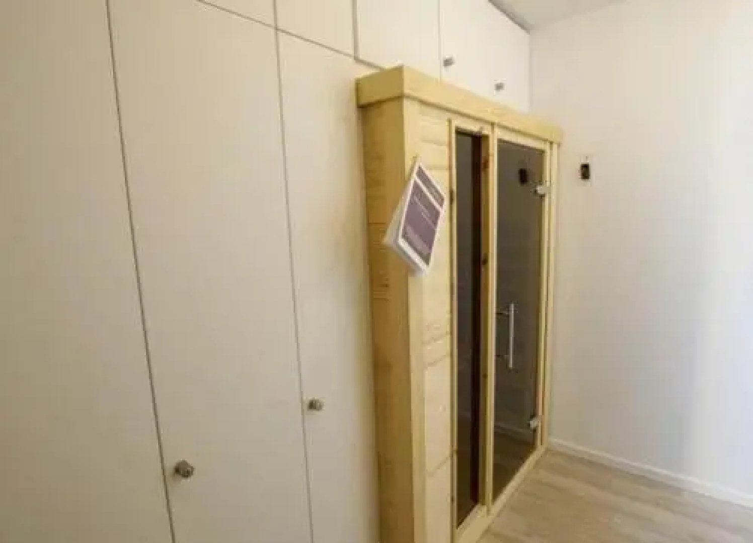 Boje 8; wunderschöne, großzügige Ferienwohnung für bis zu 5 Personen mit Balkon und Sauna