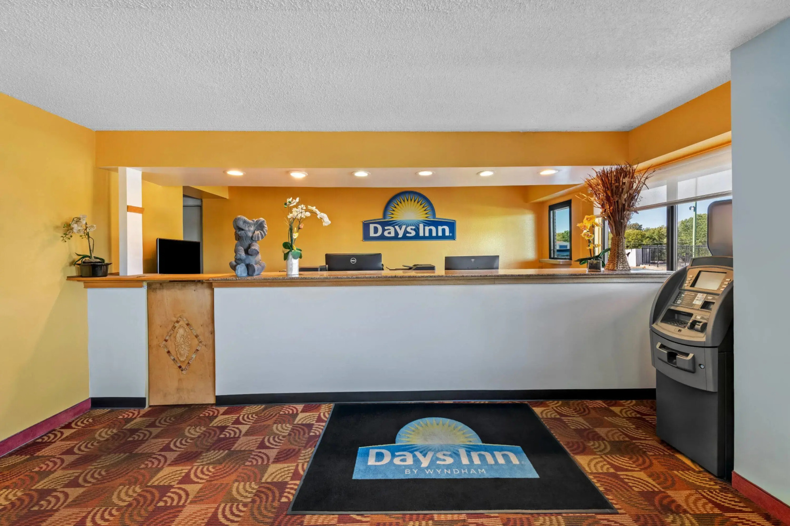 Days Inn by Wyndham Independence
