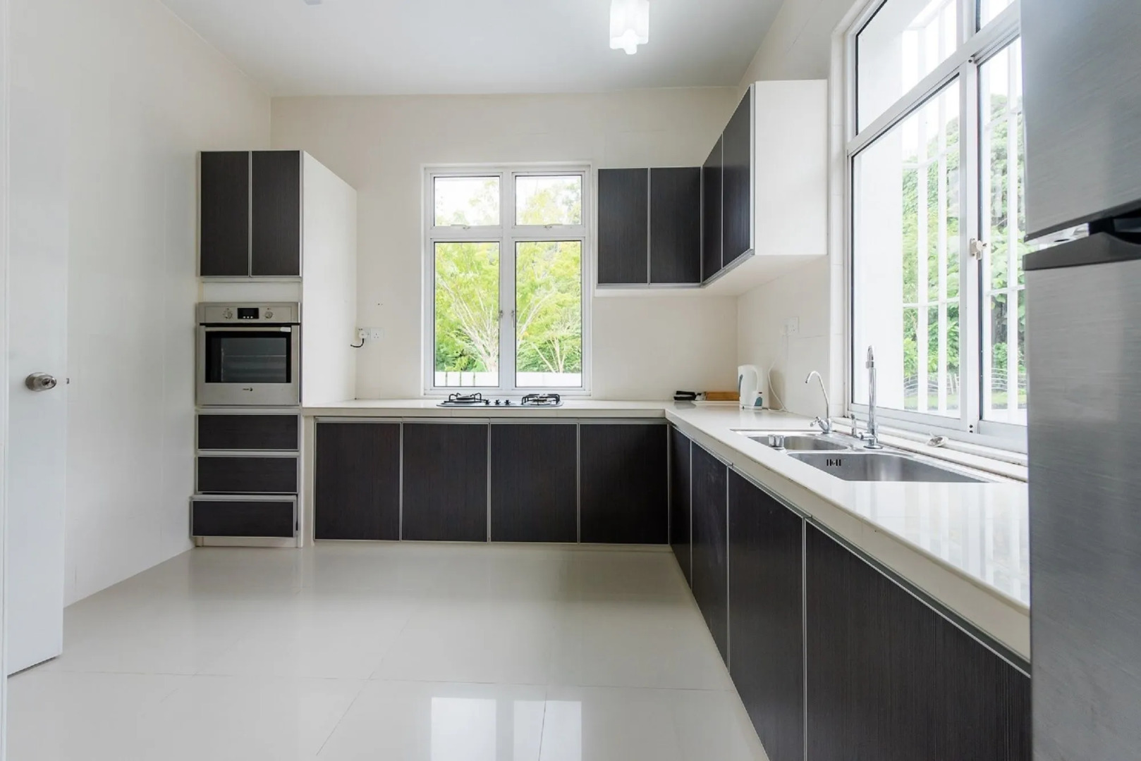 Shamrock Beach Villas