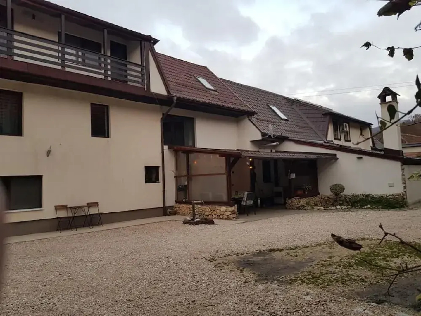 Pensiunea Bergwald Rasnov by BuySellRent