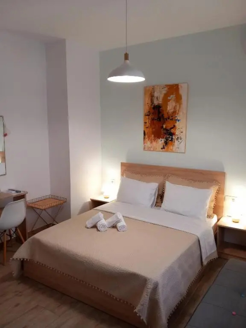 Thomas House near the beach