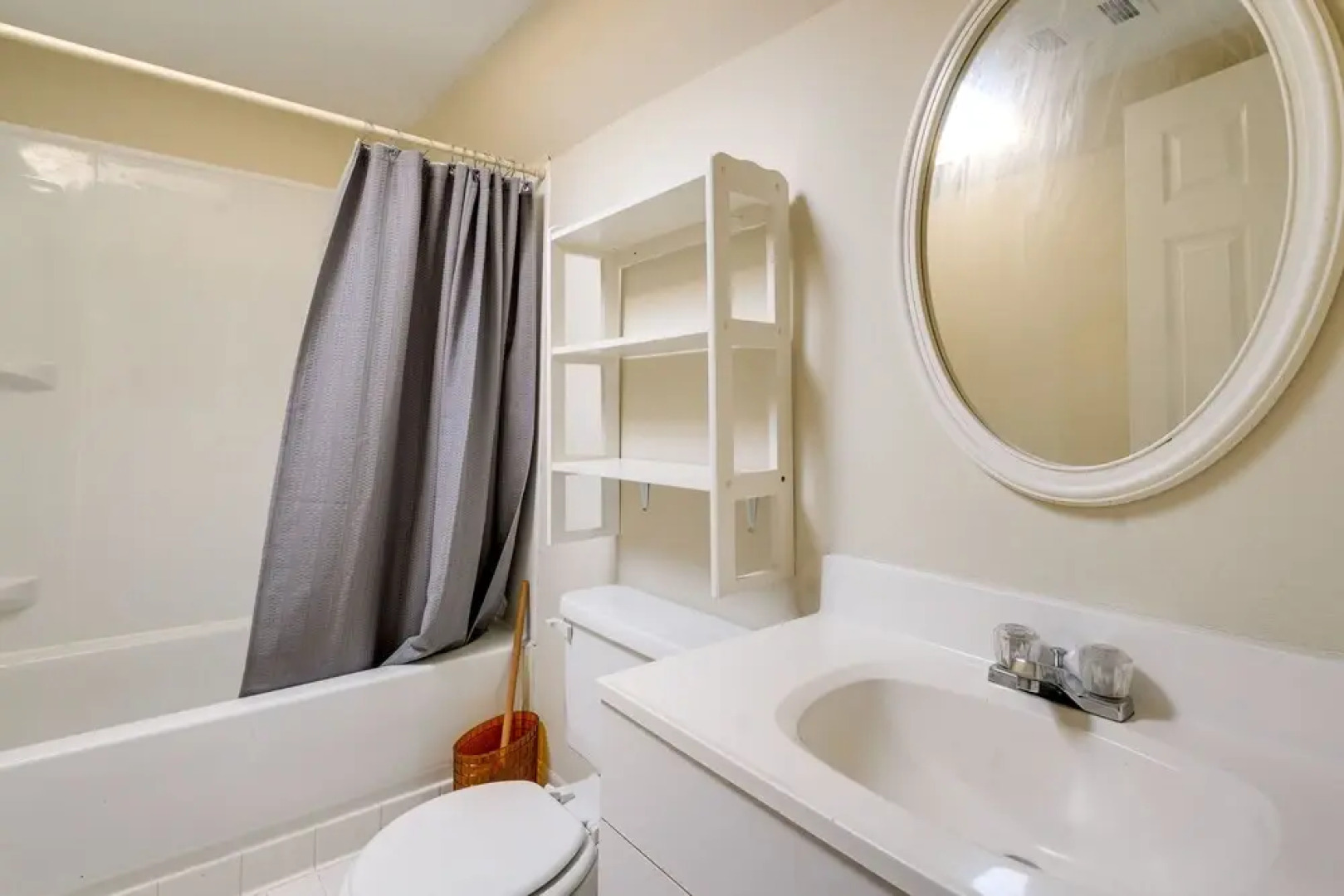 Southaven Vacation Rental ~ 10 Mi to Graceland!