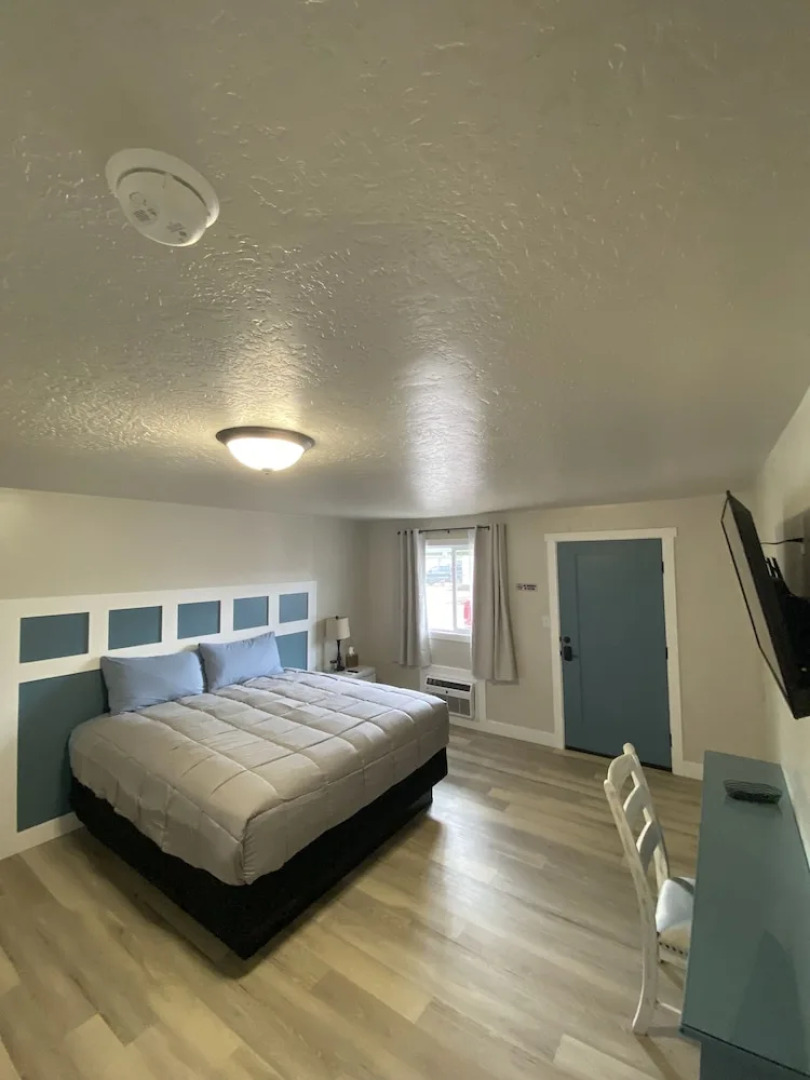 CB&M Executive Suites