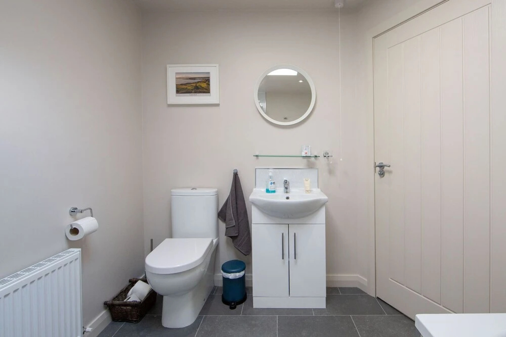 The Anchor Apartments