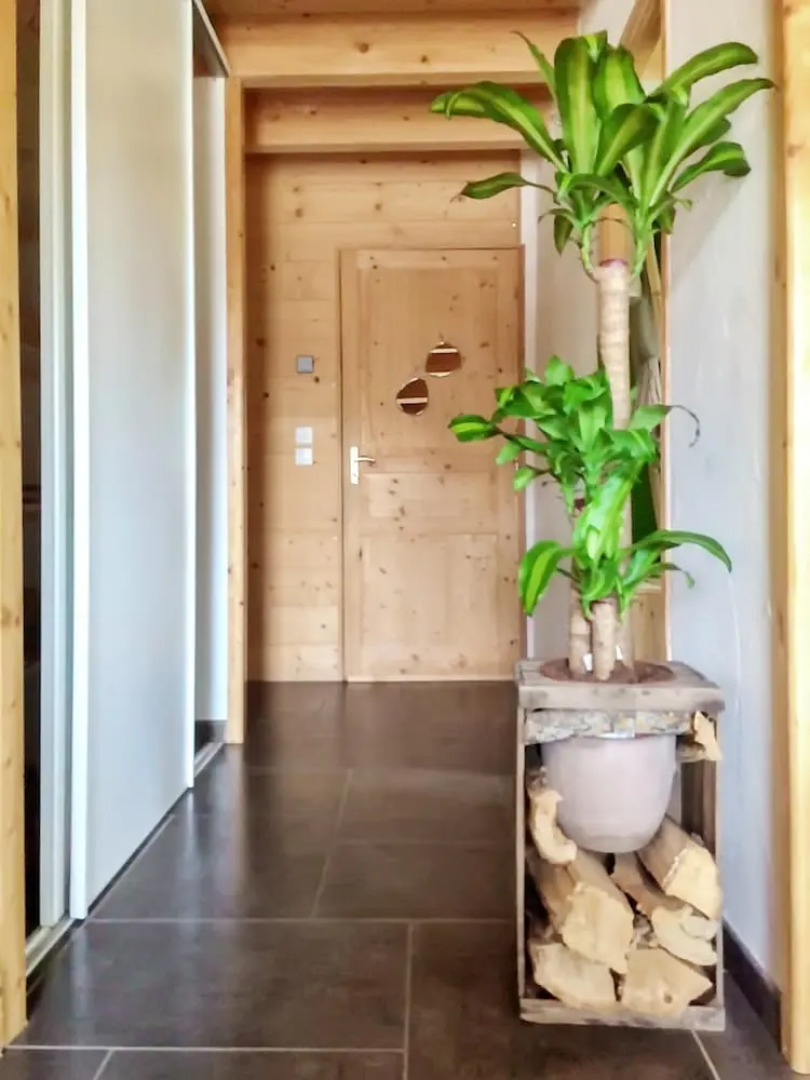 House With 4 Bedrooms in Gap, With Wonderful Mountain View, Furnished