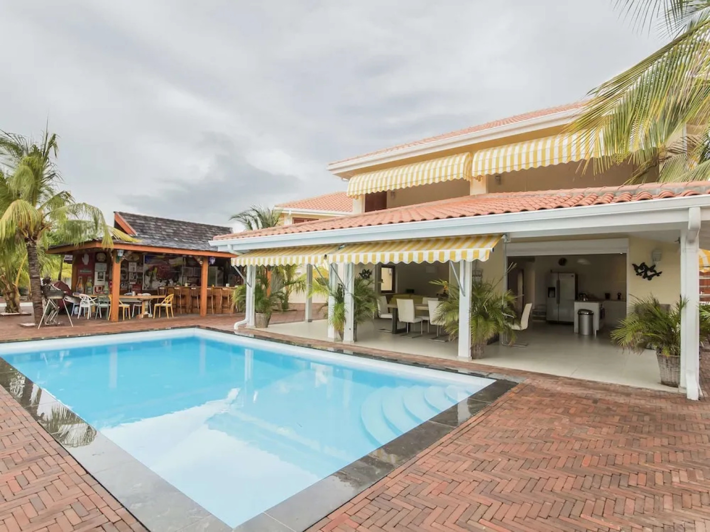 Luxury Apartments Curacao