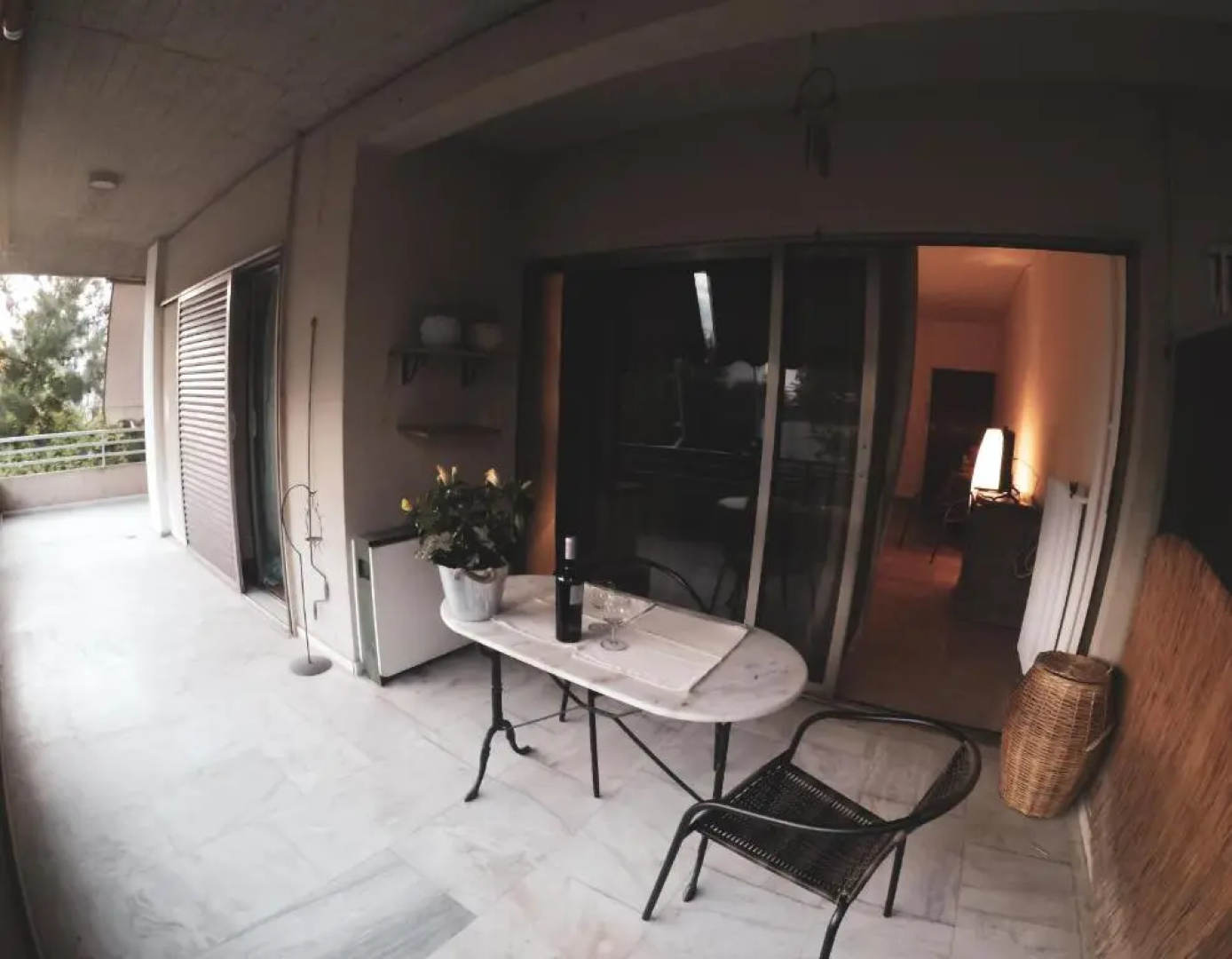 City Break Nearby Metro And Bus Express Airport