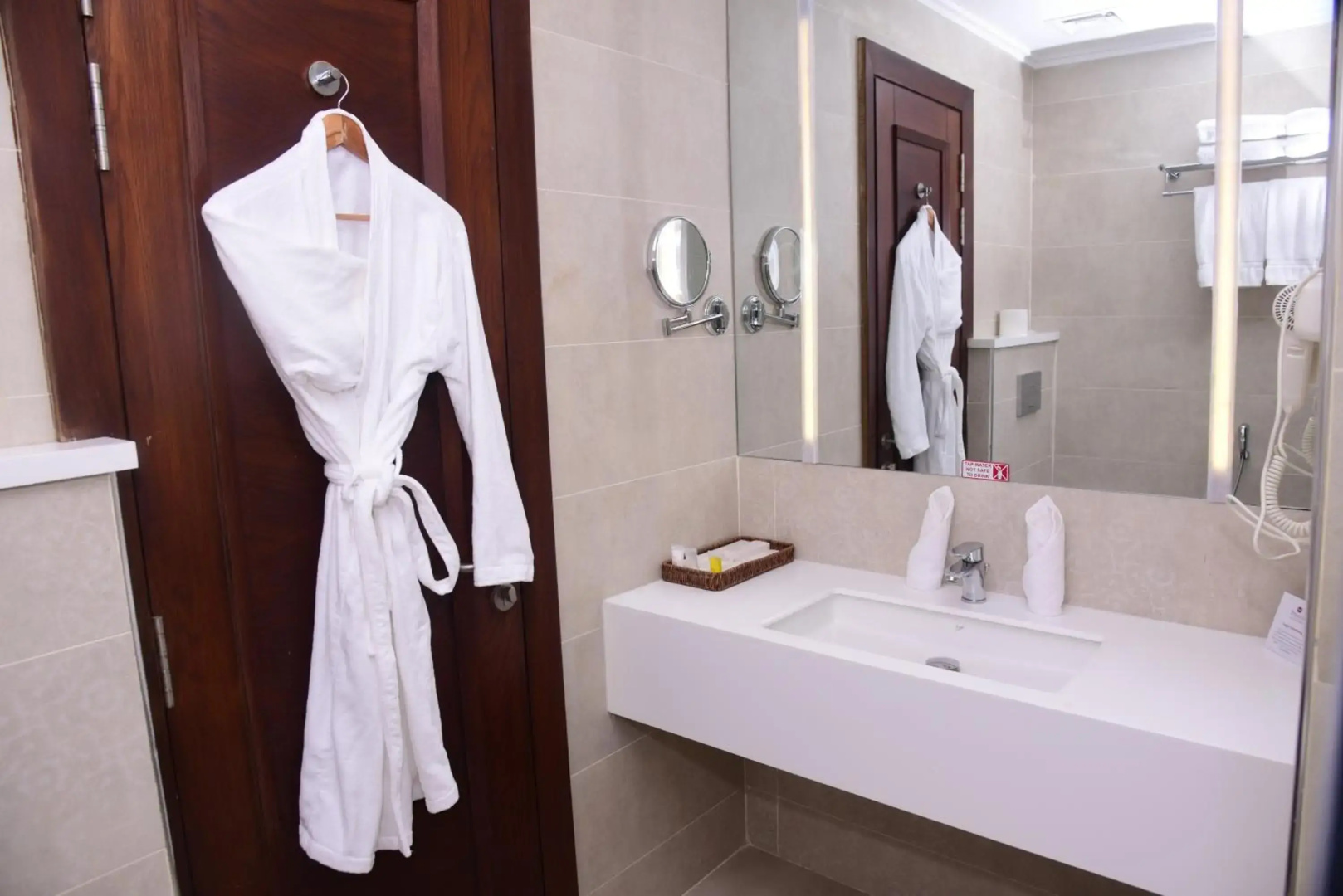 Best Western Premier Hotel Gulberg Lahore