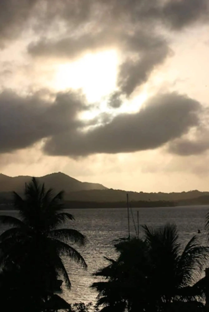 Hotel on the Cay