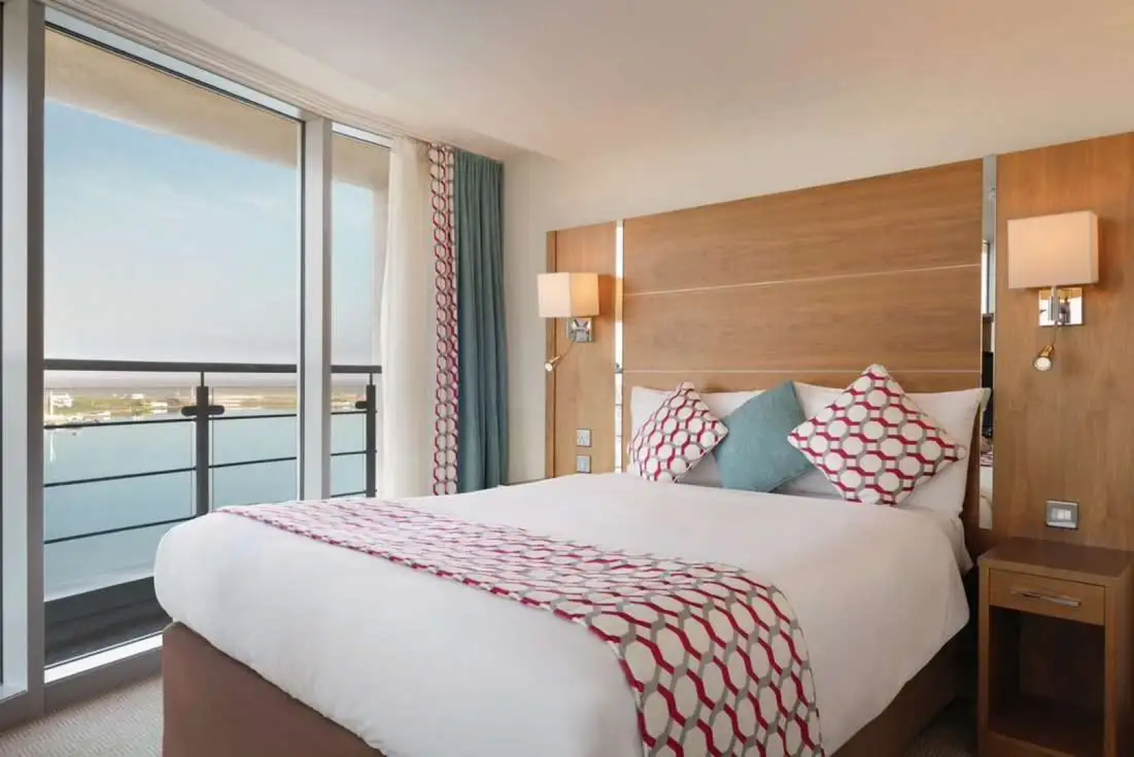 Waterfront Southport Hotel