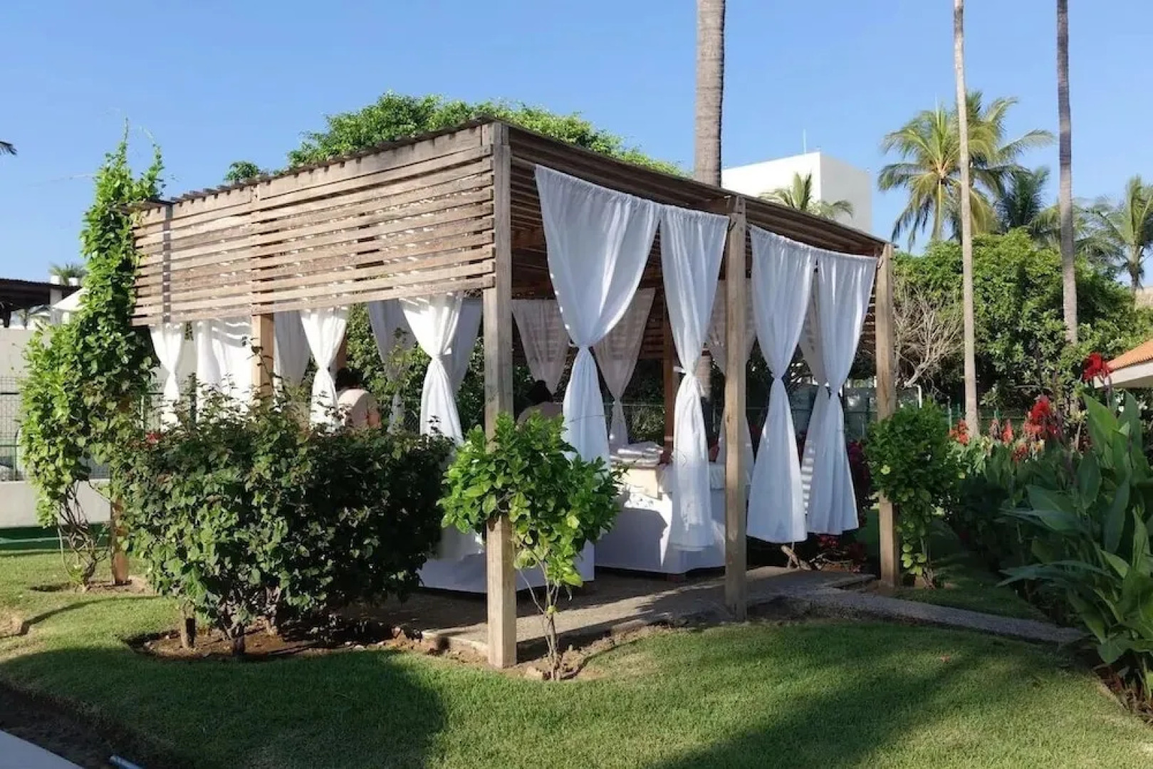 CONDO MARINA FIESTA by TRVL2HM