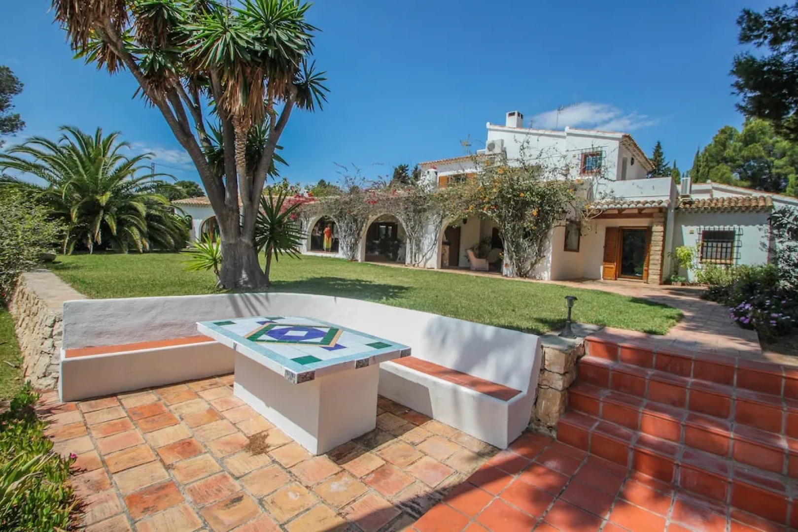 Finca Raiz - modern, well-equipped villa with private pool in Moraira