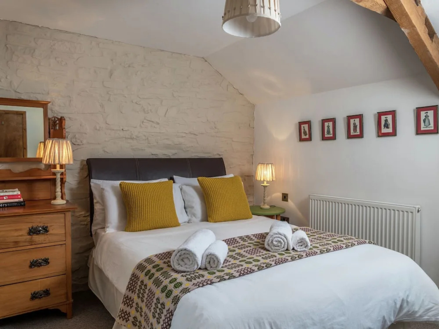 Luxurious 18th Century Farm in the Welsh Countryside