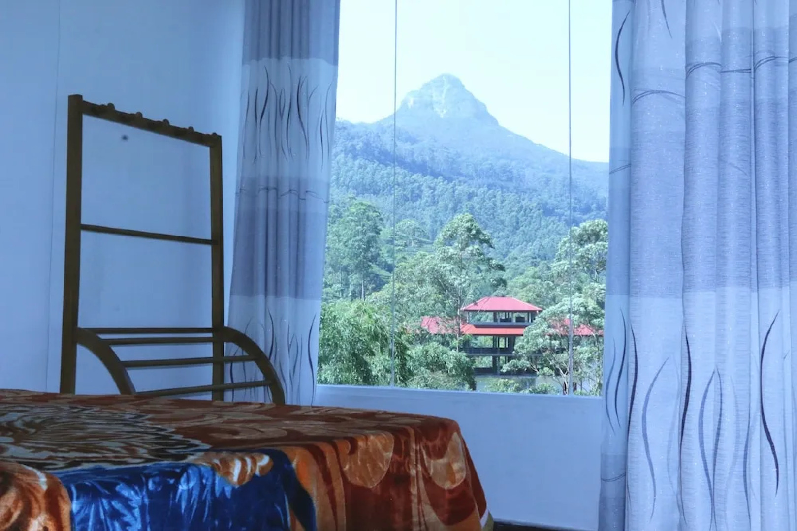 River View Wathsala Inn