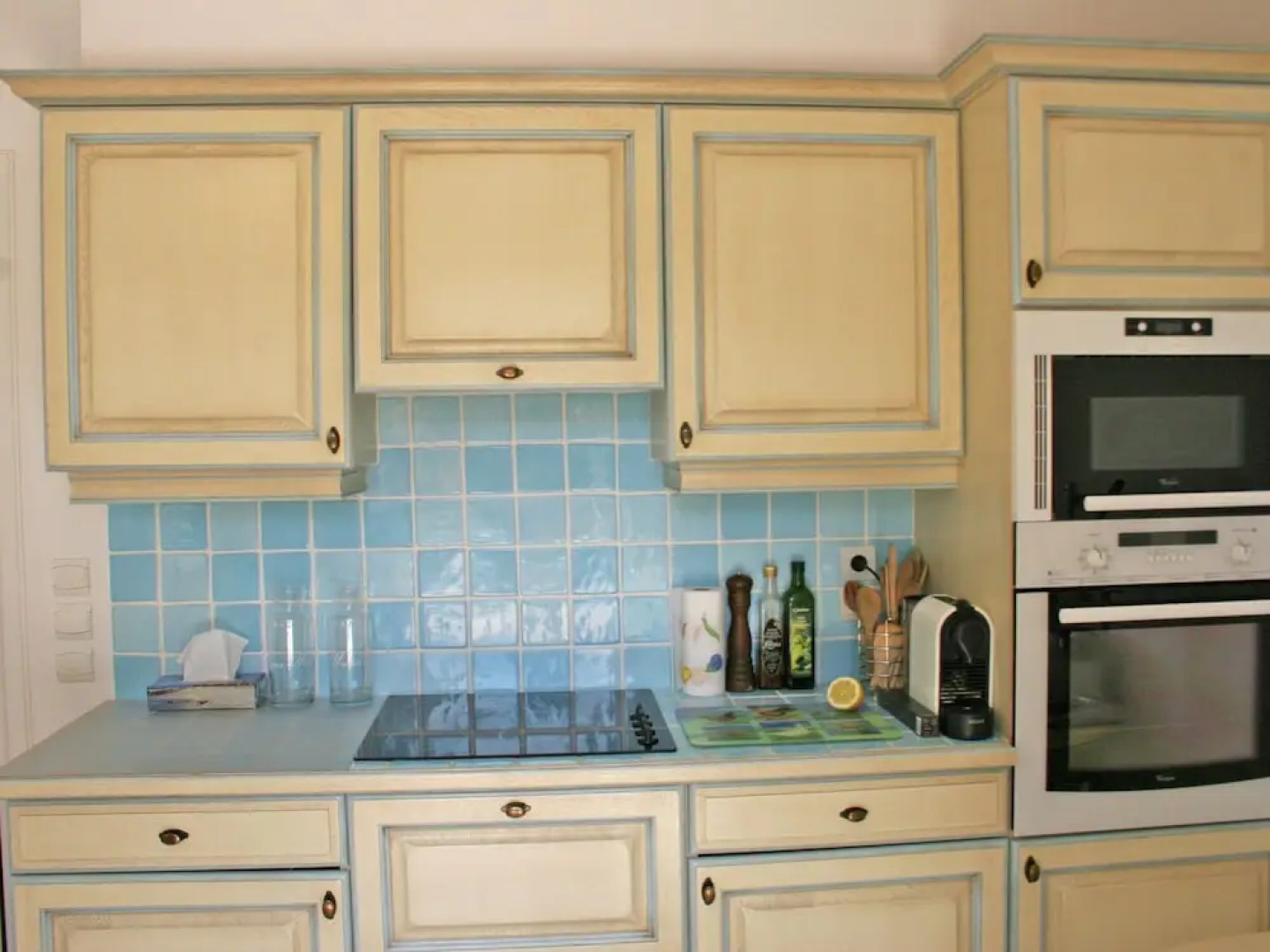 Plush Villa in Saint Tropez with Artistic Interiors & Pool