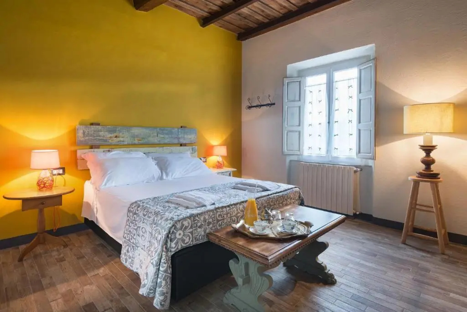 Civicouno Campiglia B&B