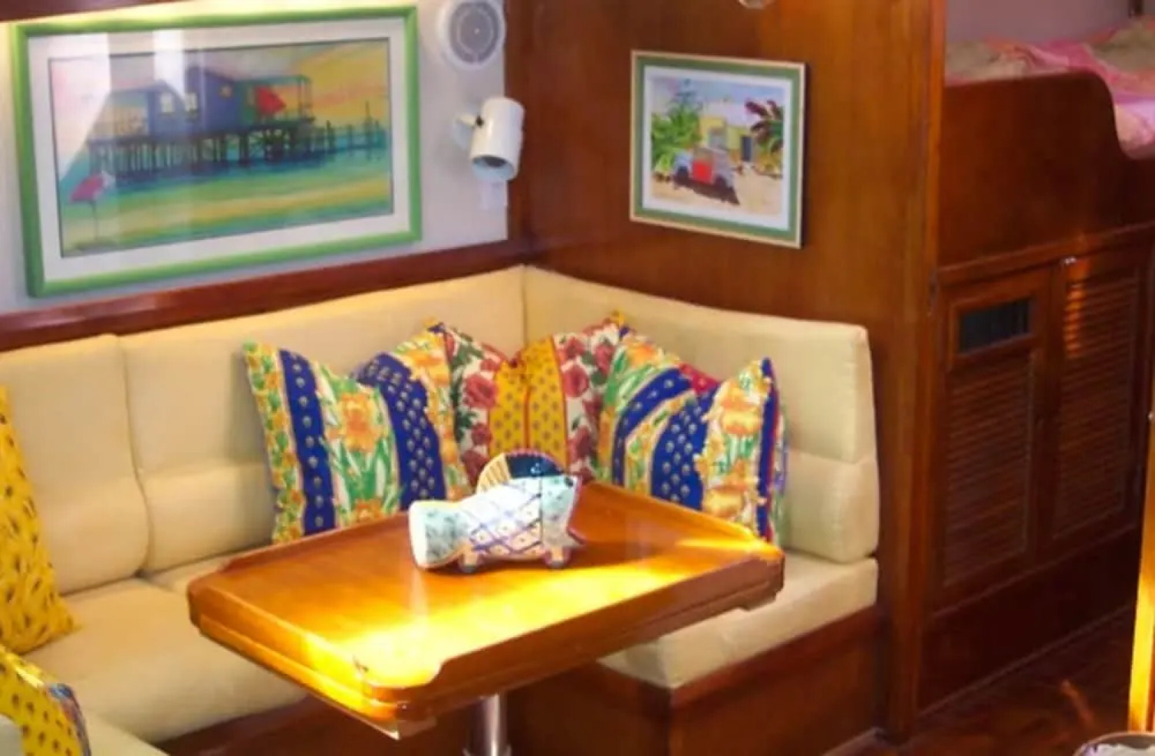 Dream Lover Boat and Breakfast