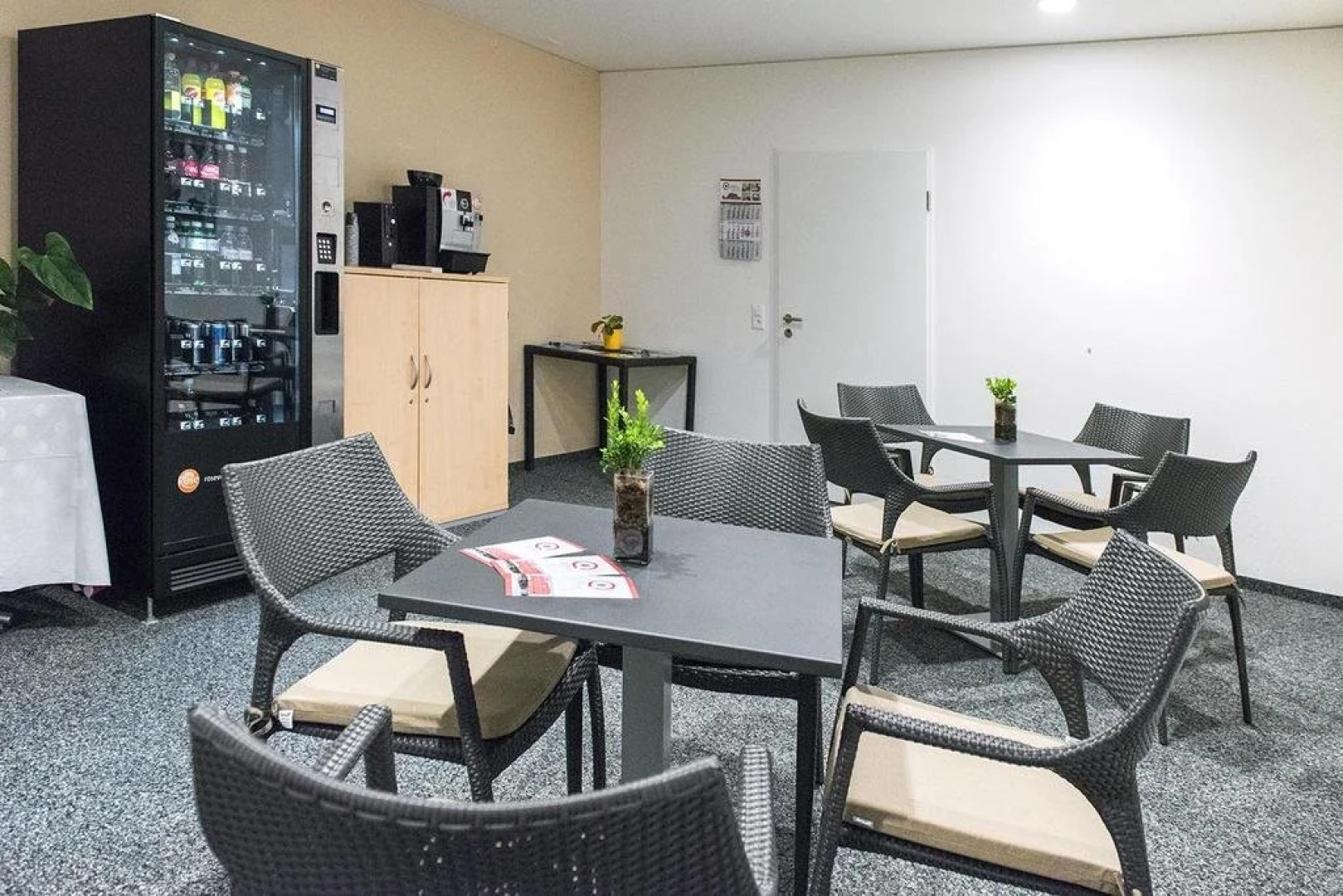 Smart Hotel Kreisel -- Self Check-in