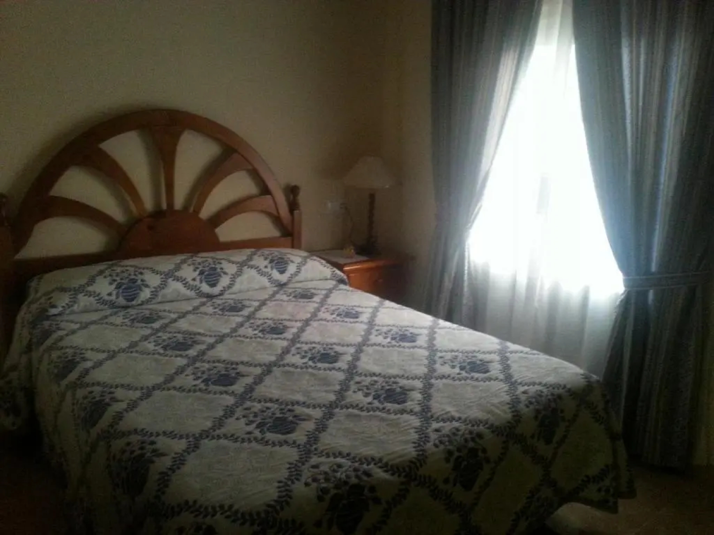 Hostal Cerezo